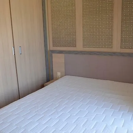 Apartamento Argisht Holiday Varna